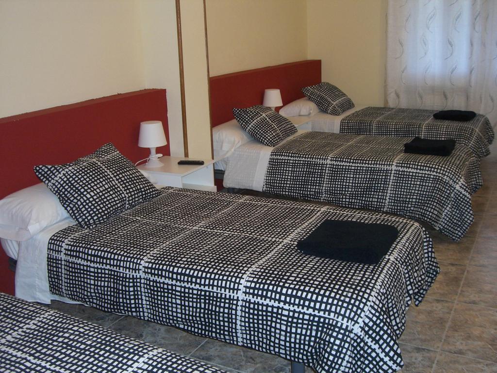 Pension Aqua Rooms Portomarin Buitenkant foto