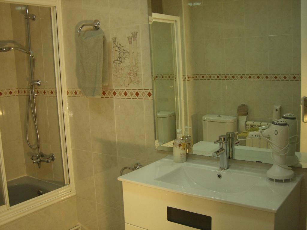 Pension Aqua Rooms Portomarin Buitenkant foto