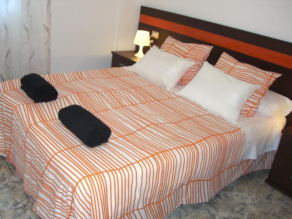 Pension Aqua Rooms Portomarin Buitenkant foto