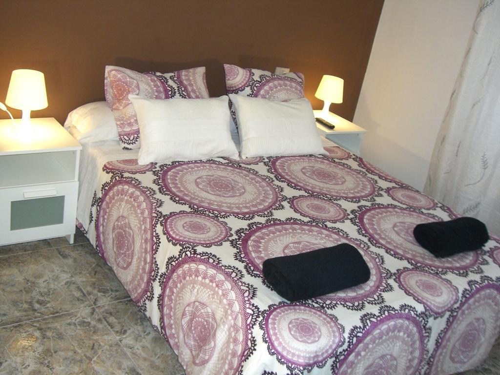 Pension Aqua Rooms Portomarin Buitenkant foto
